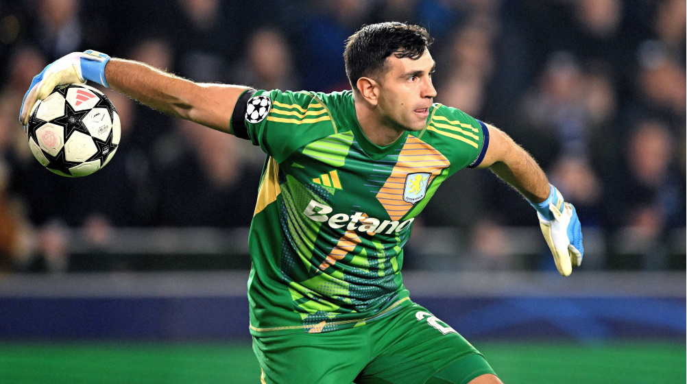 Emiliano Martinez - Aston Villa
